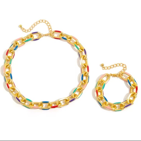 18K Gold Plated Jewelry Set - Picture 5 of 6